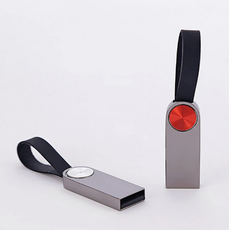 Grade a Chips Metal COB USB Stick with Leather Loop Elegant Design Flash Drive with Client Logo