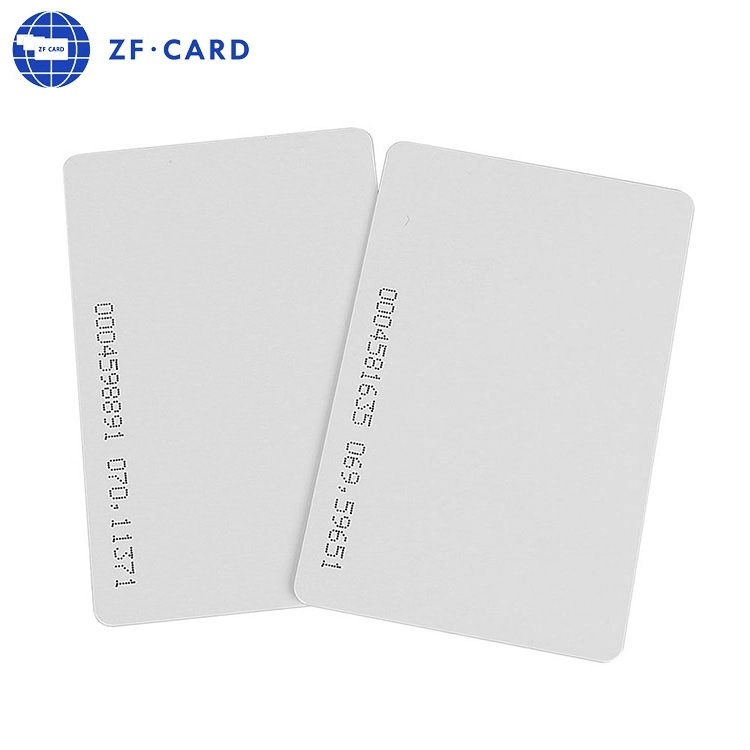 PC-Leerkarte und MIFARE Plus (R) X 2K (4B) Chip PVC Blank Cards Band White Card