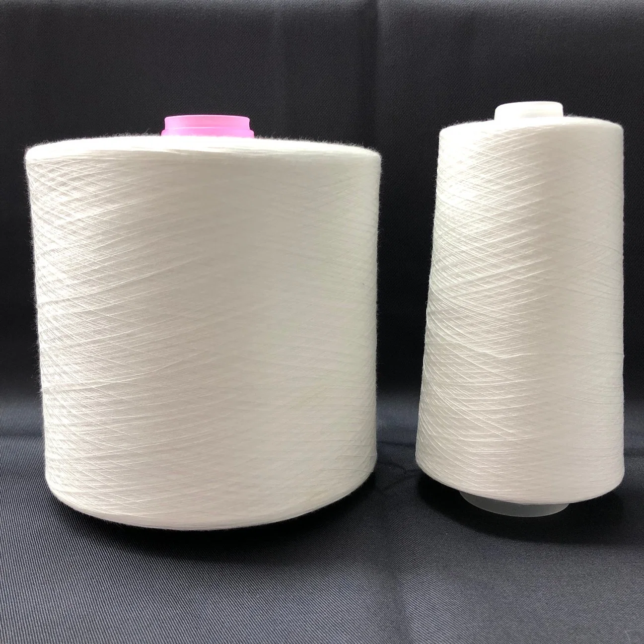 Tfo 20s-60s Raw White 100% Spun Polyester Yarn Sinopec Yizheng Fiber (bright, air-spliced)