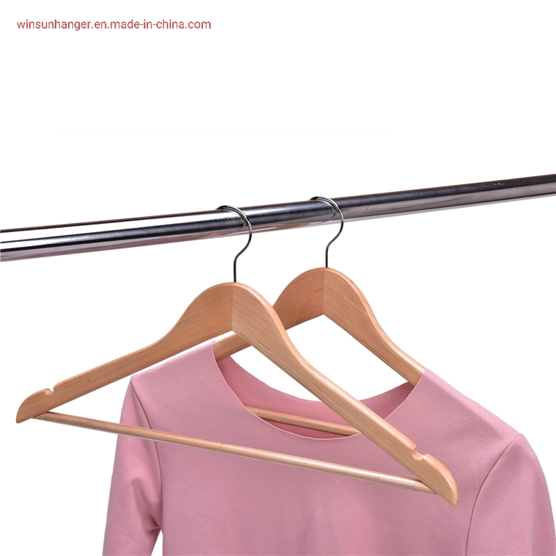 2022 Natural Wooden Clothes Pants Curved Hanger with Antislip Bar BSCI Factory Price