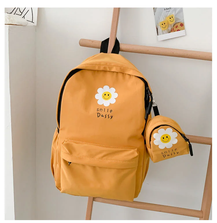 Wholesale/Supplier Fashion Backpack Print Small Daisy Rucksack Large Capacity High School Bag