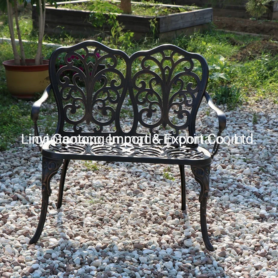 Beach Sun Lounger Dining Table and Chairs