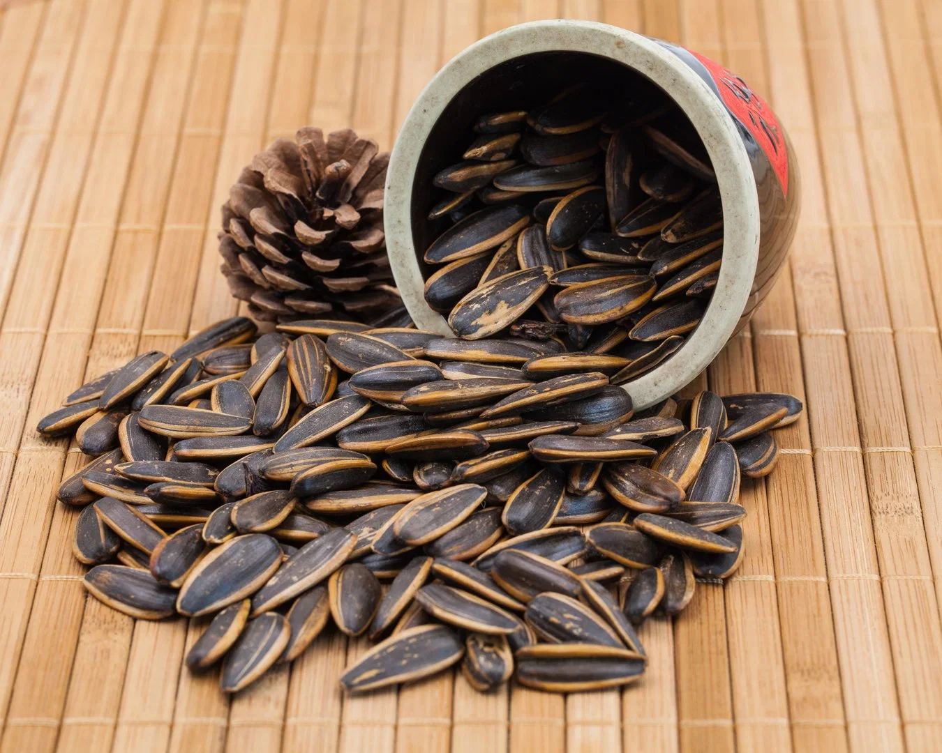 Wholesale Chinese Famous Snack Roasted Sunflower Seeds Delicious