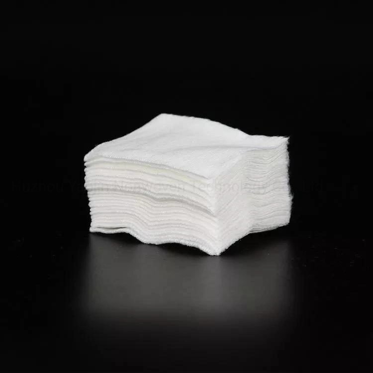 China 100% Cotton Embossed Flower Makeup Face Cleaning Pad Supplier