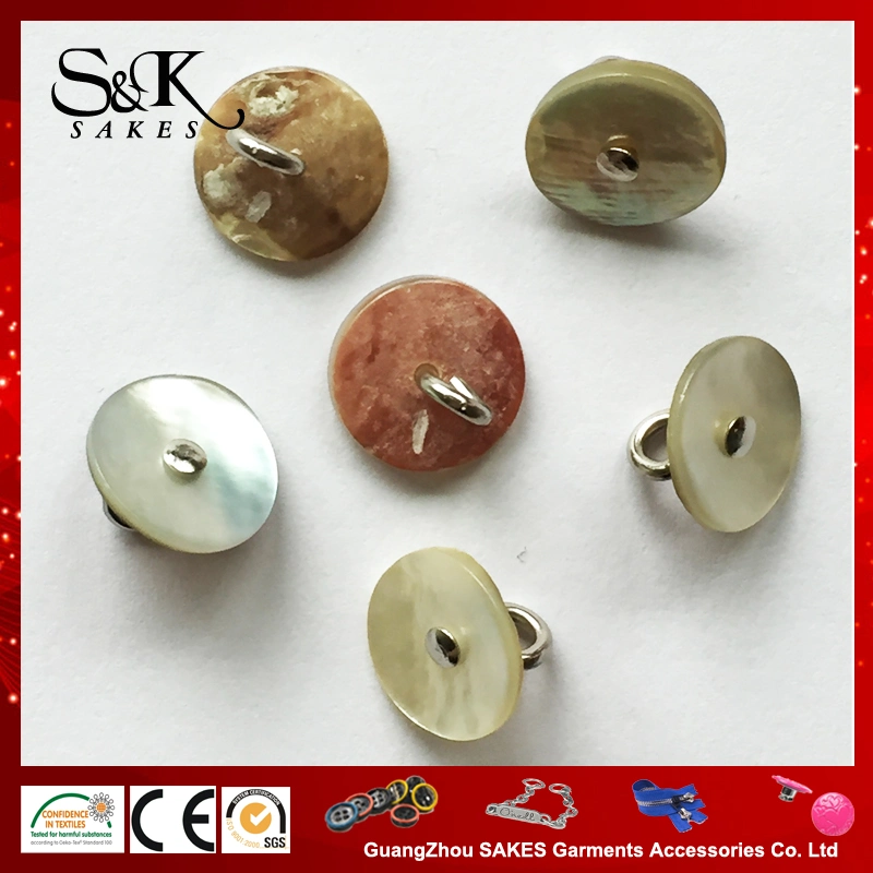 High quality/High cost performance  Natural Agoya Shell Button with Metal Hook for Garments