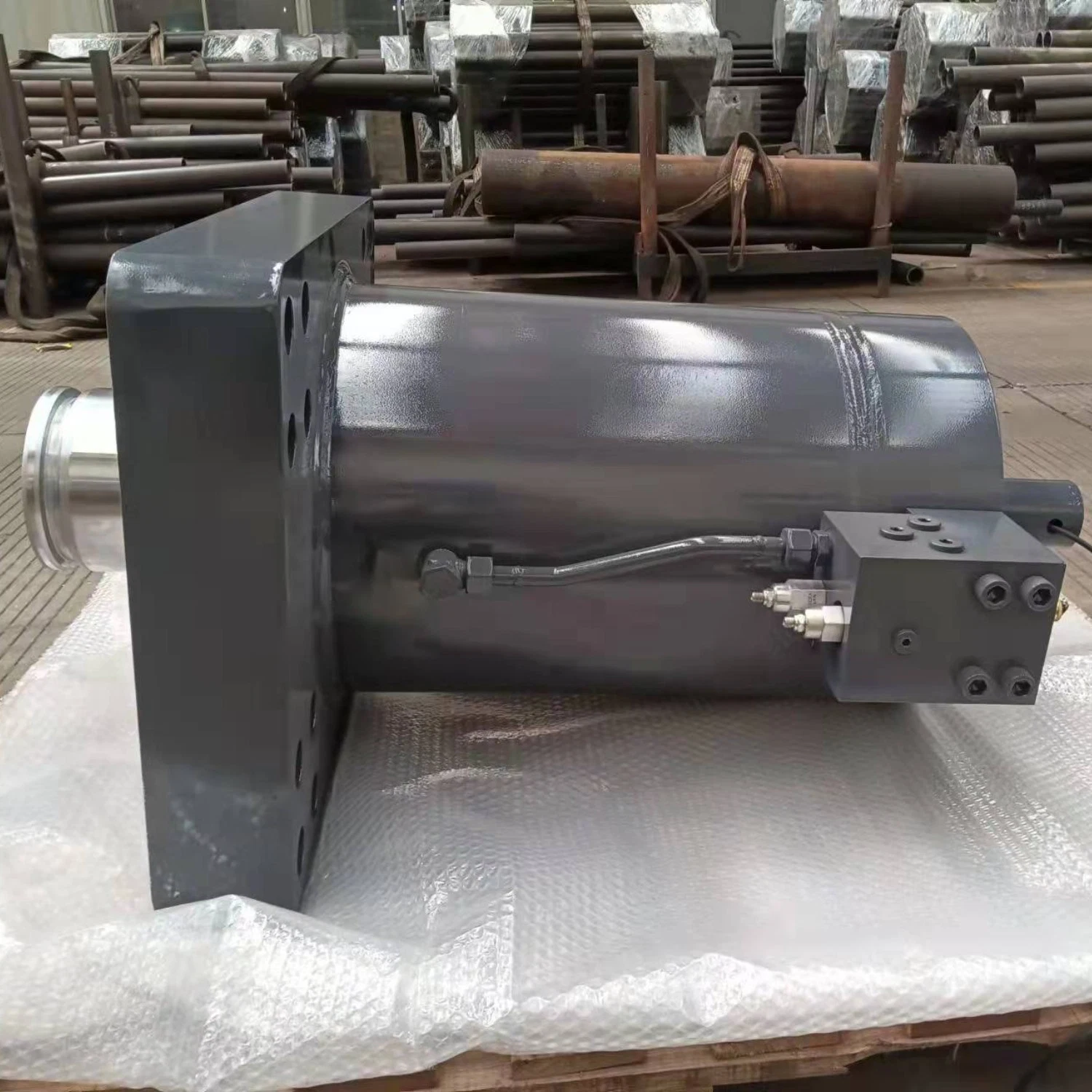 Mining Equipment Part Bespoke Hydraulic Cylinder with Sensor and Valve