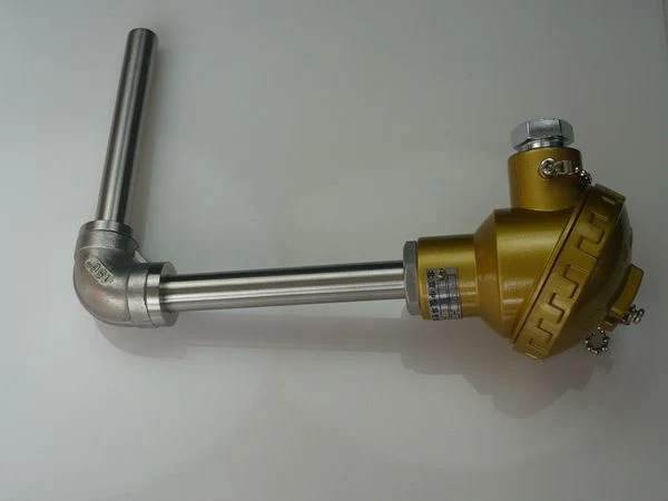 Thermocouple with Right Angle Elbow