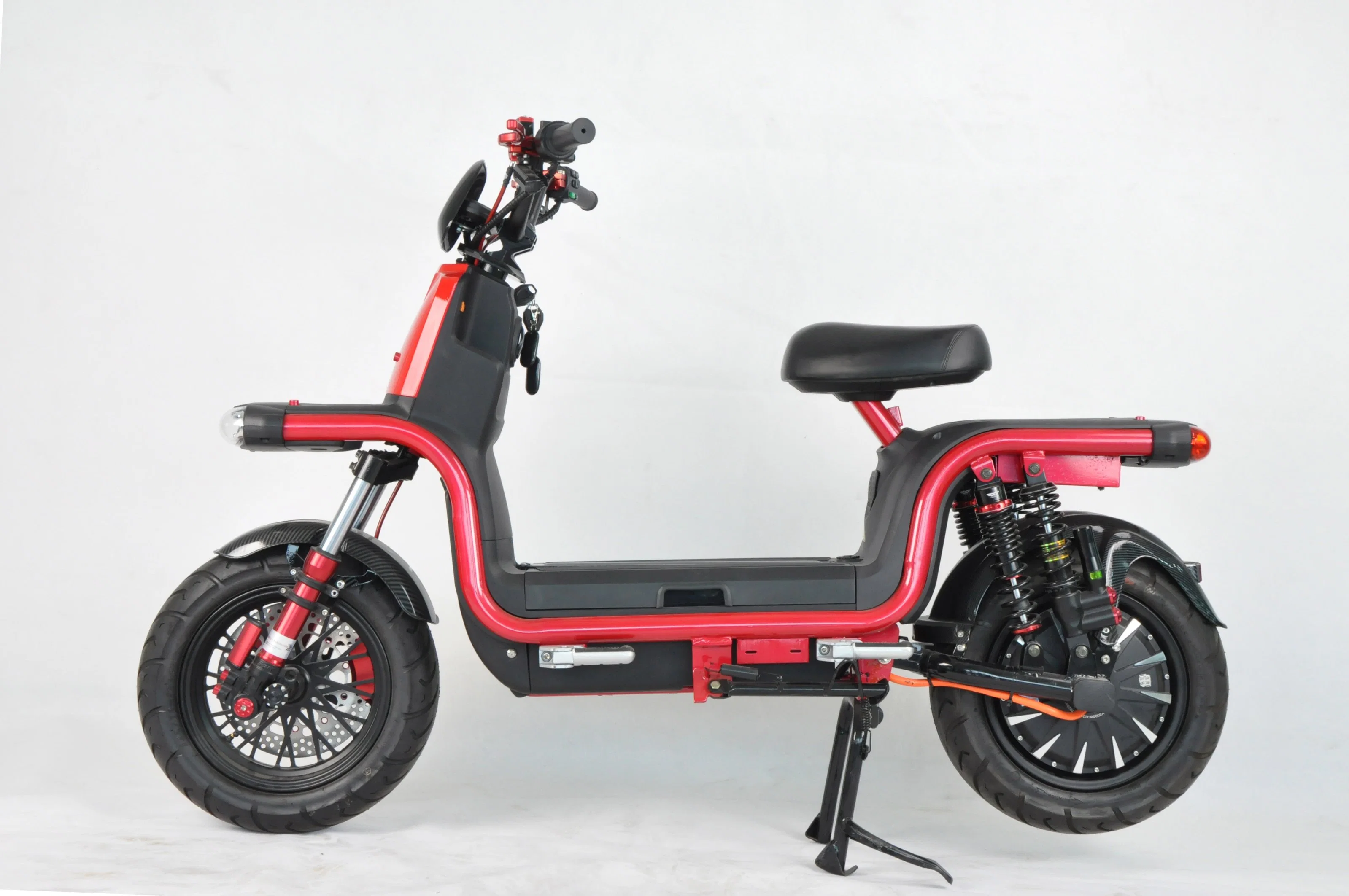 Scooter elétrica de alta velocidade com 72V60ah Bateria de lítio removível de Scooter