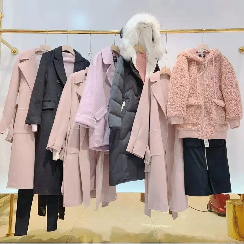 Las mujeres&amp;rsquor Cunegunda; S Designer cálido invierno ropa de segunda mano Parka Zip encapuchados chaqueta de abrigo ropa usada