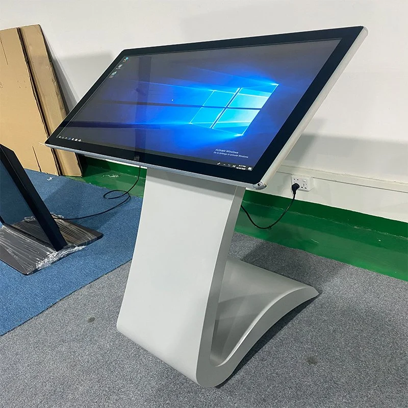 43-Zoll-LCD Interactive Touch mit Android- oder Windows System S-Typ Digital Signage Kiosk mit integrierter Kamera für QR-Scanner und NFC-Modul