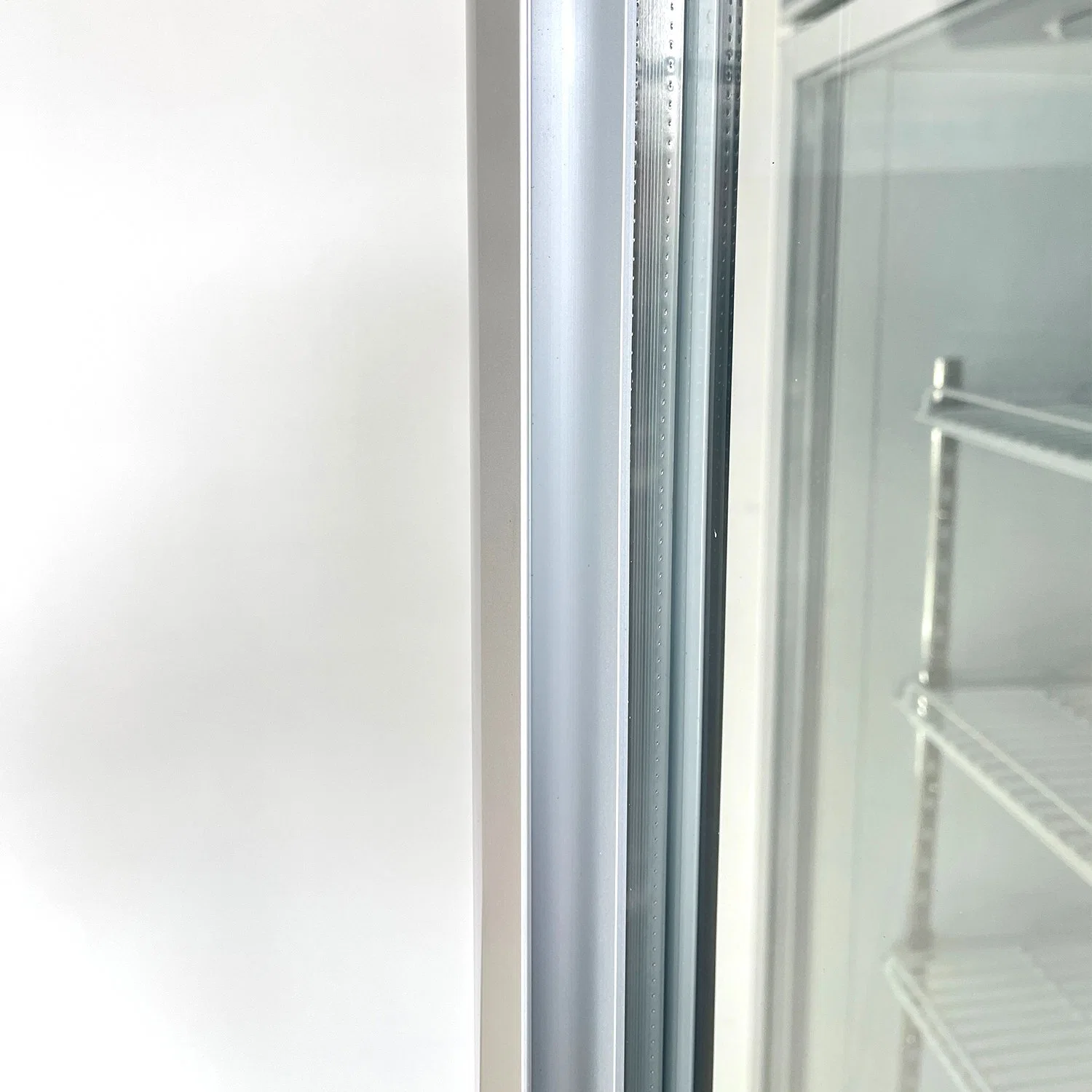 LC-520 (B) Hot Sale Low Temperature Double Glass Doors Commercial Display Freezer Refrigerator