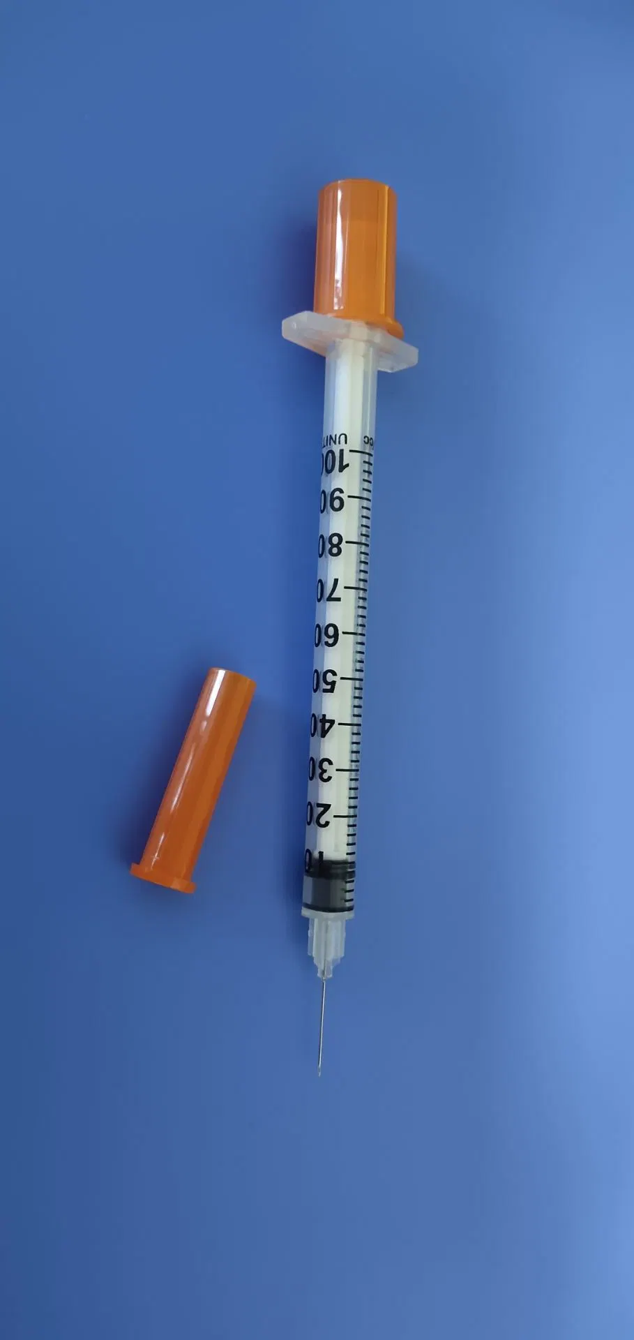 1ml Insulin Syringe 1cc Disposable Insulin Syringe 100u with Needle for Injection Medical Supplies Medical Consumables with CE ISO Free Sale Certificate