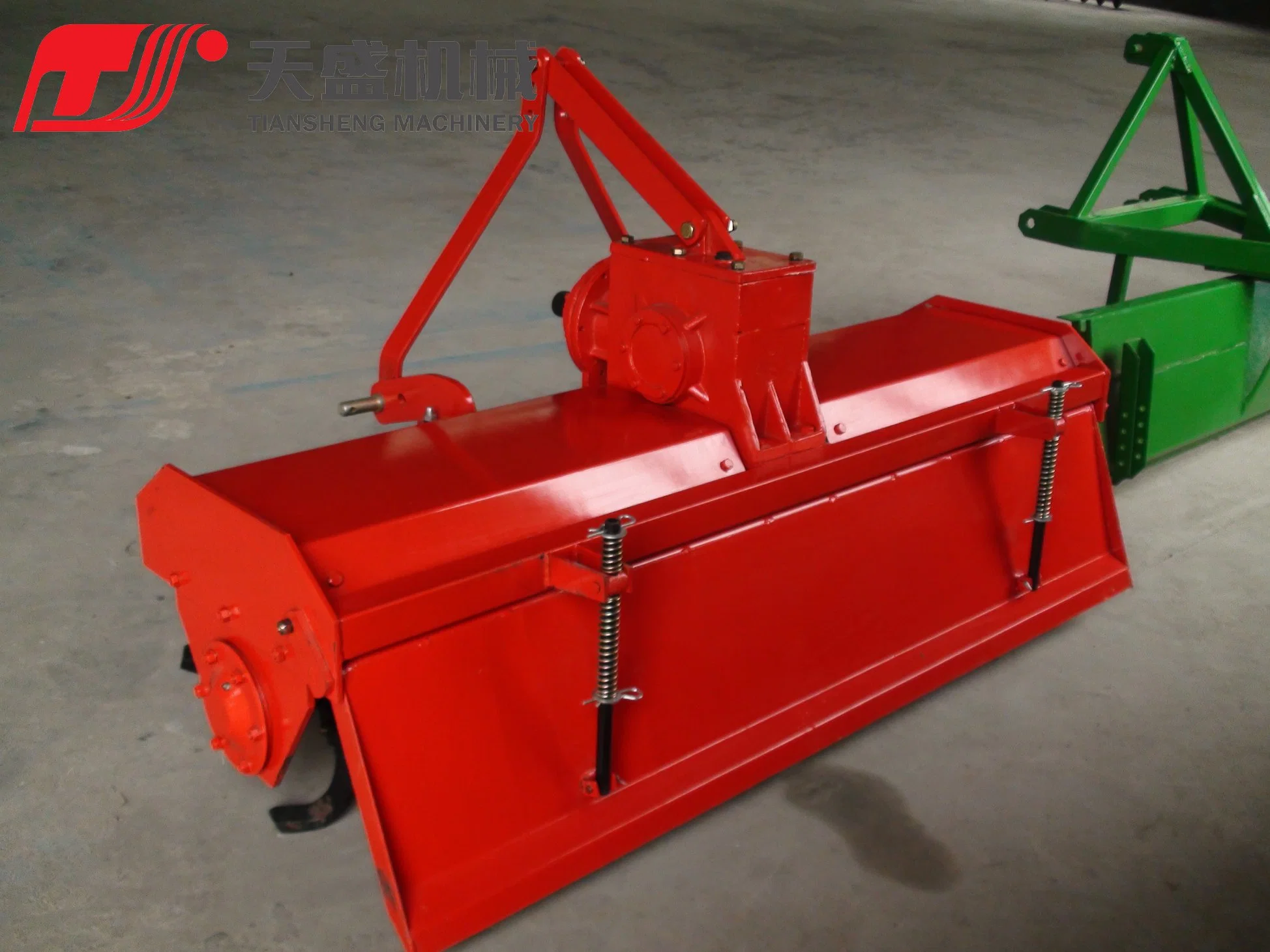 New Agricultural Machinery Tractor Three Point Mounted 1gqn Series Rotary Tiller Matched with 18-20HP Tractor