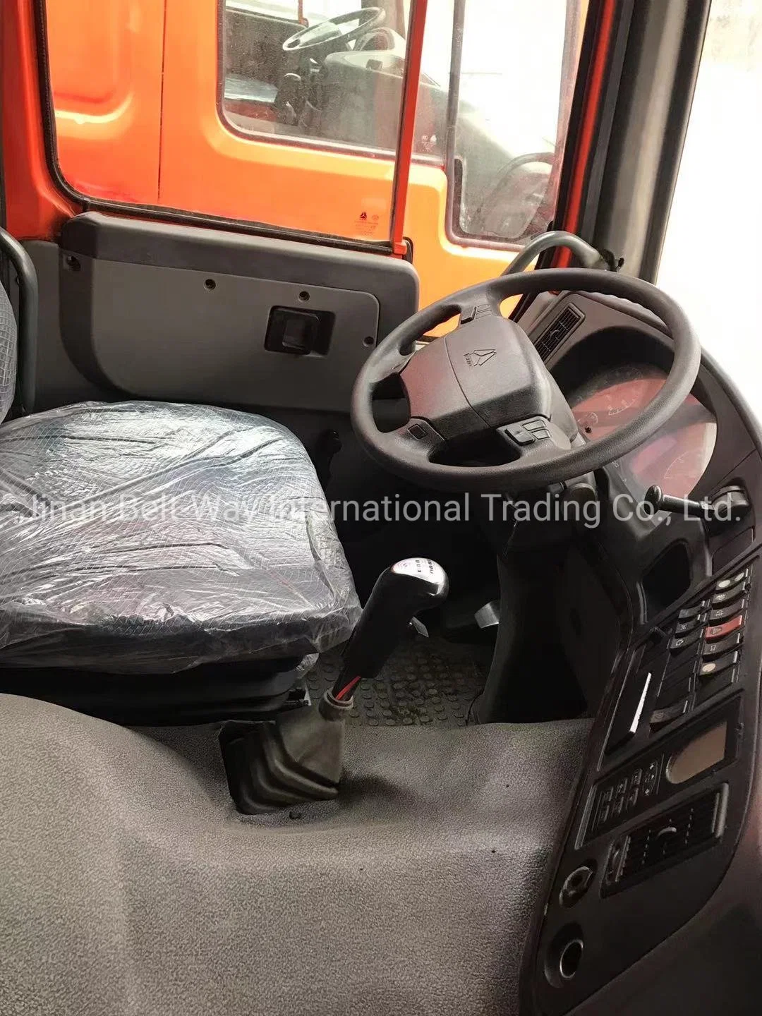 China HOWO Sinotruk 8/10/12 Räder 6 * 4 8 * 4 Dump Truck