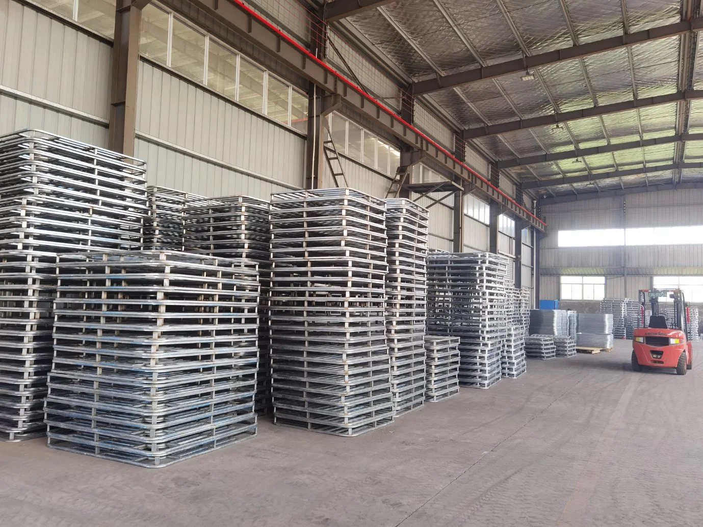 Four-Sided Fork Structure Galvanized Steel Pallet