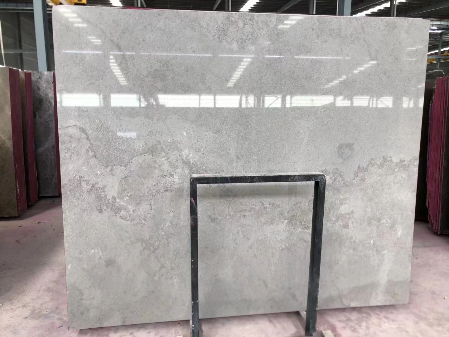 Grandes dalles en marbre gris clair en pierre naturelle pour carreaux/plan de travail/salle de bains/plan de travail/plan de travail Prix