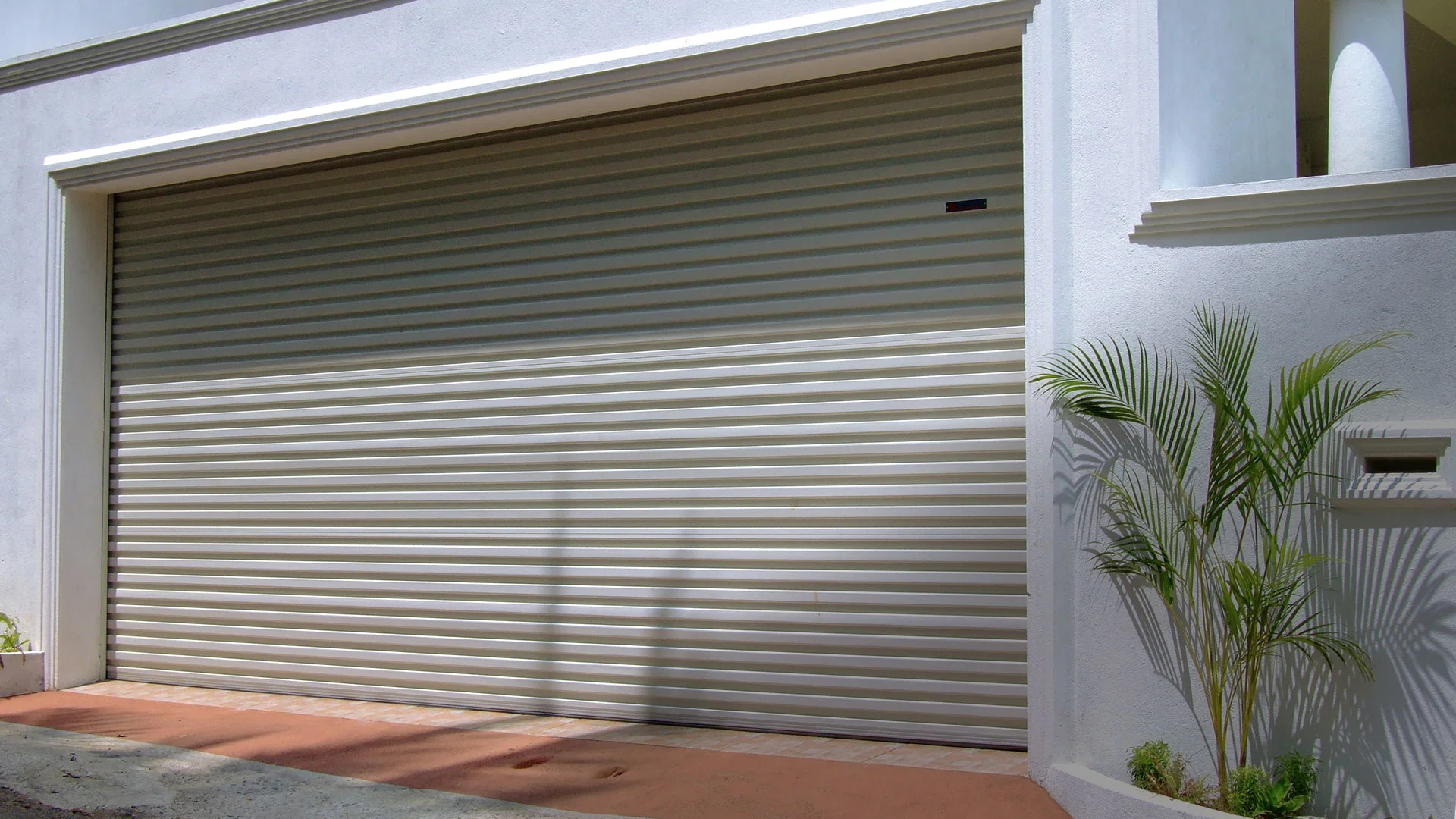 Industrial Interior Aluminum Electric Roller Shutter Garage Door