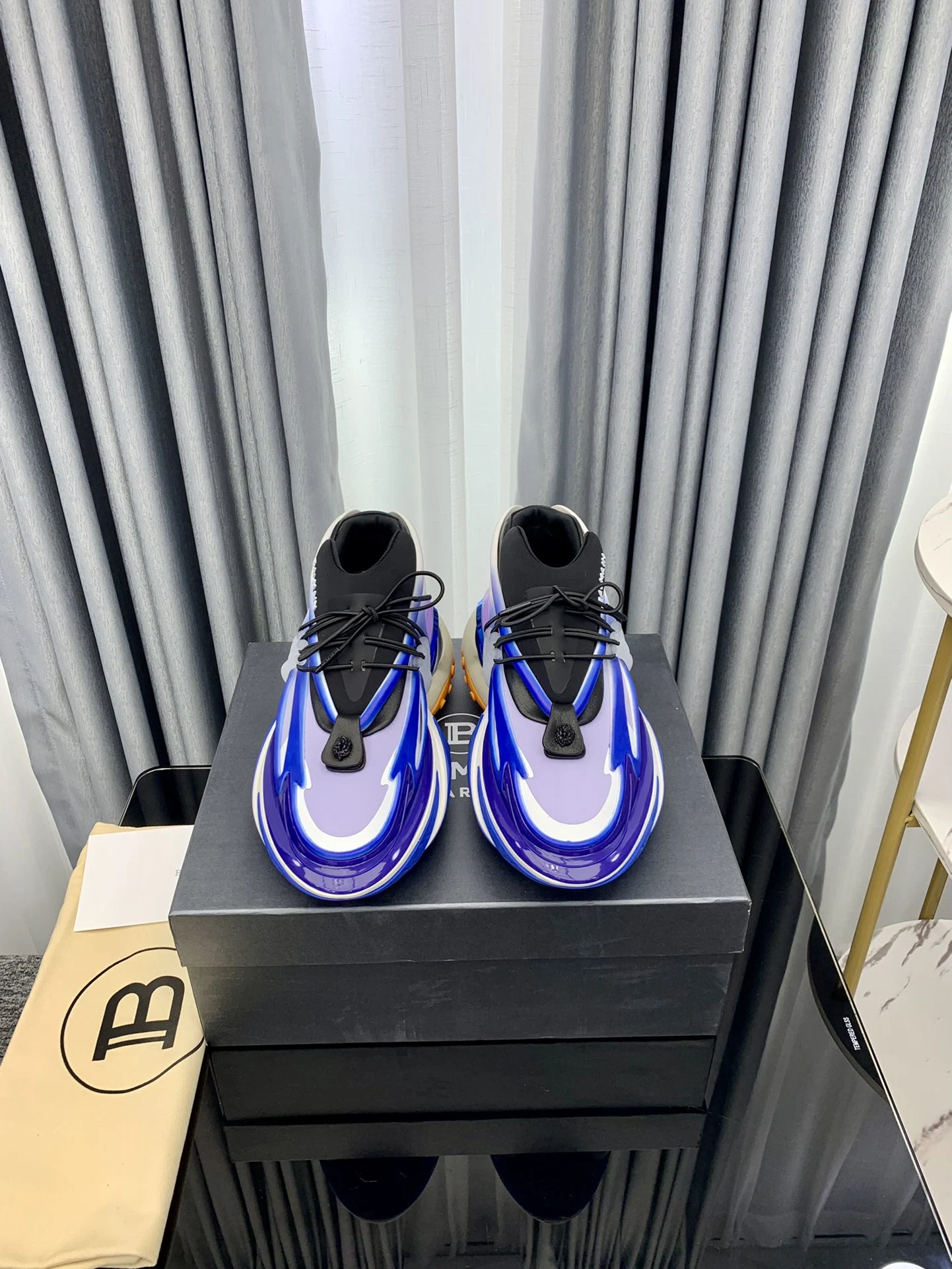 Wholesale/Supplier Fashion Replicas Branded Sneaker Luxury Balmain's Designer Basketball Sport Shoe