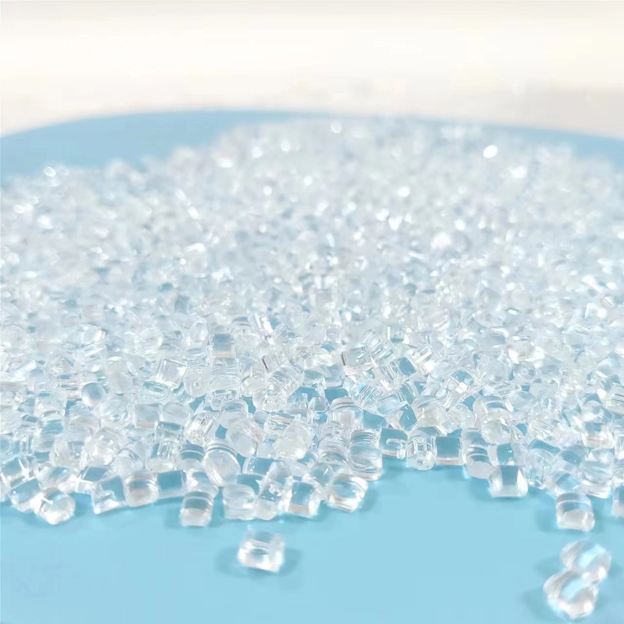 Transparent Nylon Granules Raw Material Applied in Medical Devices and Related Accessories