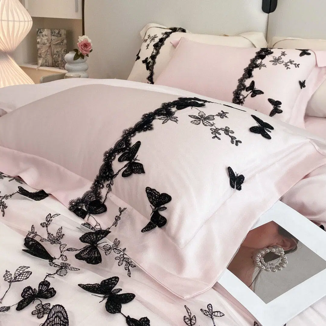 Lujosa encaje Blanco Duvet cubrir Rosa cama King Size ajustado Sábanas lyocell Fibra Comforter Textil para el hogar con 2 espumas de almohada Ropa de cama Fabricante