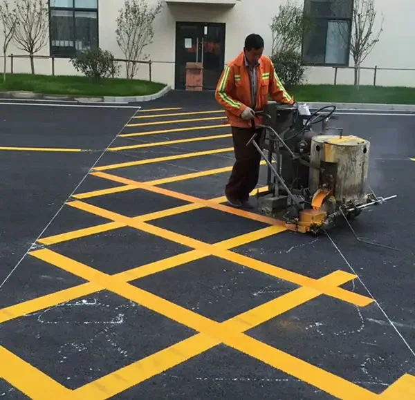 La marca de la carretera fábrica de pinturas Colores de la carretera de termoplástico señalización reflectante pintura