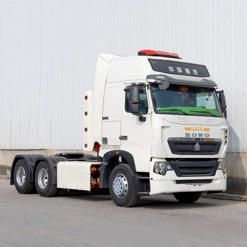 Usa Sinotruk HOWO T7, 6x4 cabina confortable GNC camión tractor para la venta