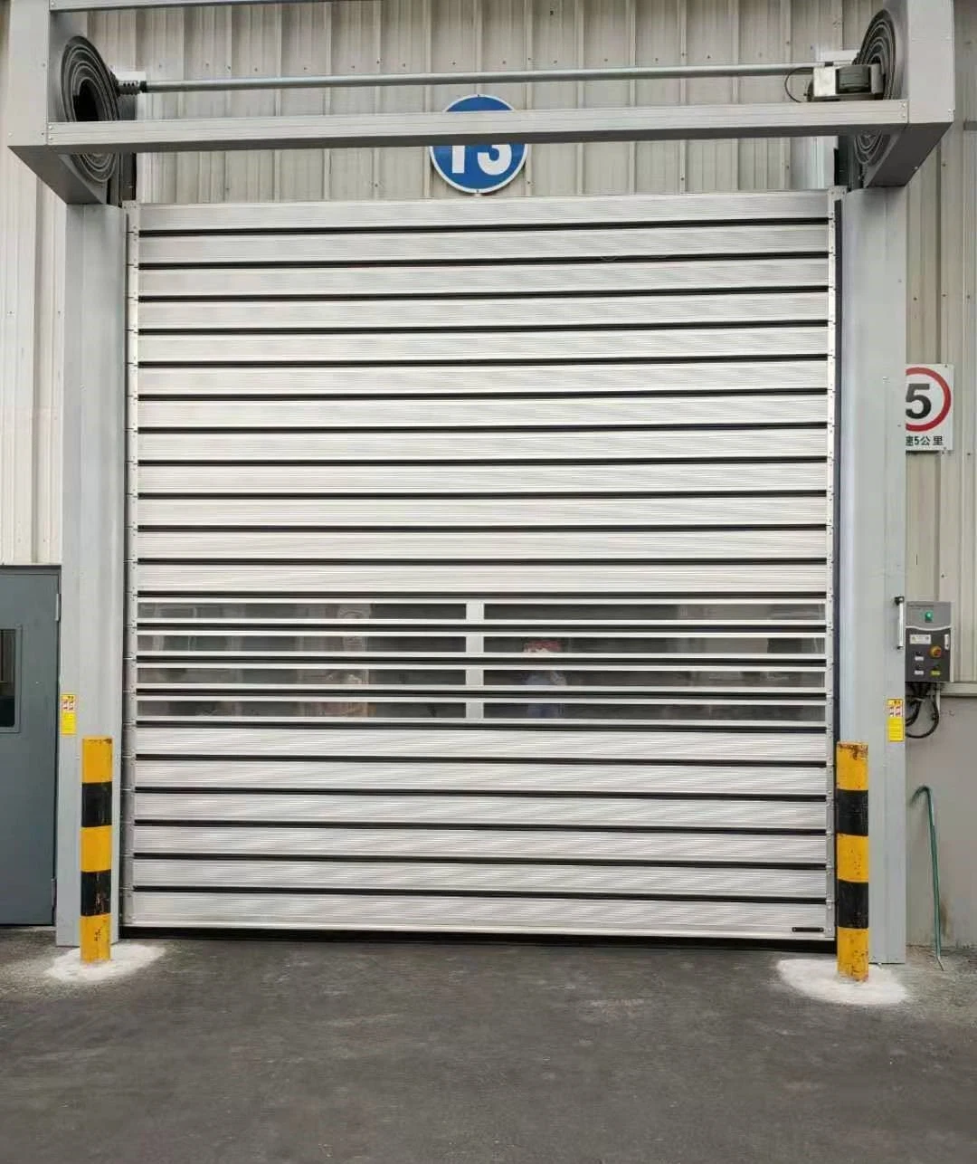 Outdoor Garage Vertikal Aluminiumlegierung Roller Roll Up Sicherheitseingang Garage Metall High-Speed Rapid Rolling Shutter