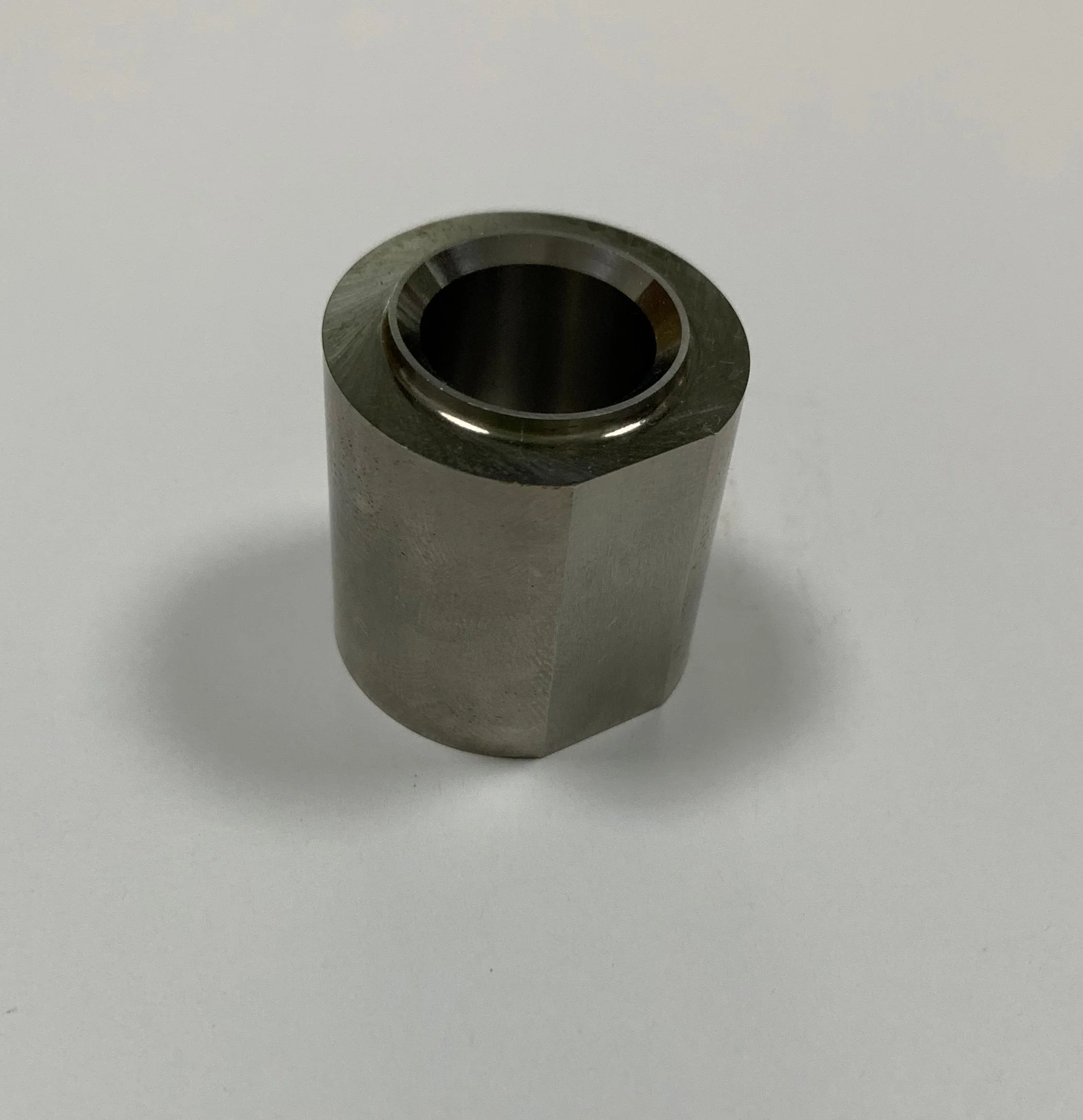 China Manufacturer of Bushing and Sleeves Mold Dies Case with Shoulder Mold Compoents Parts