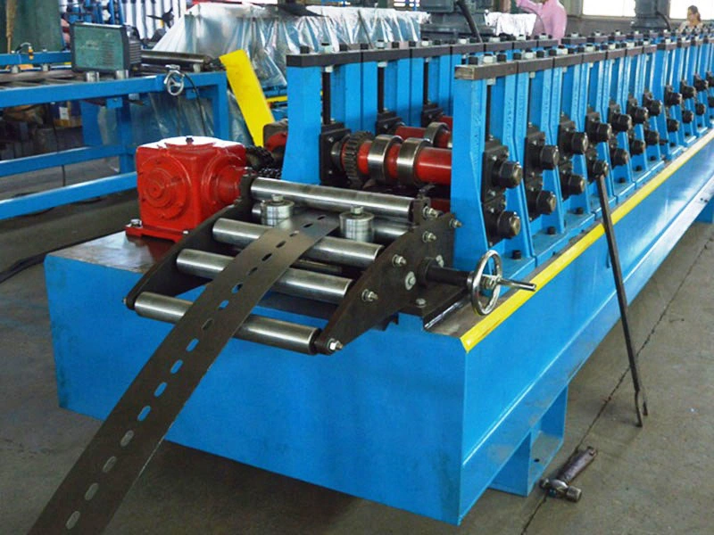 High Speed Solar Panel Frame Roll Forming Machine