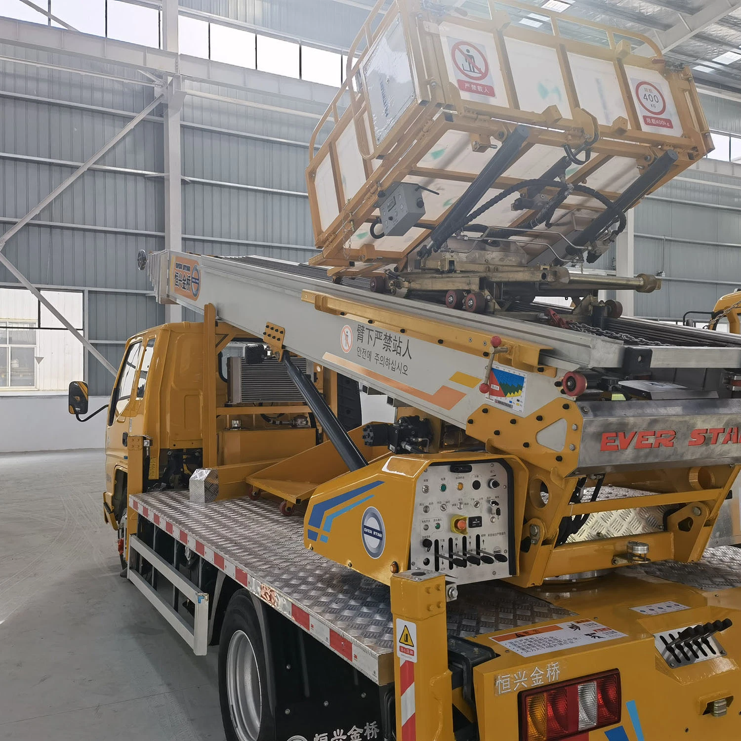 Boom Lift Telescopic Lifts for Air-Condition Installation