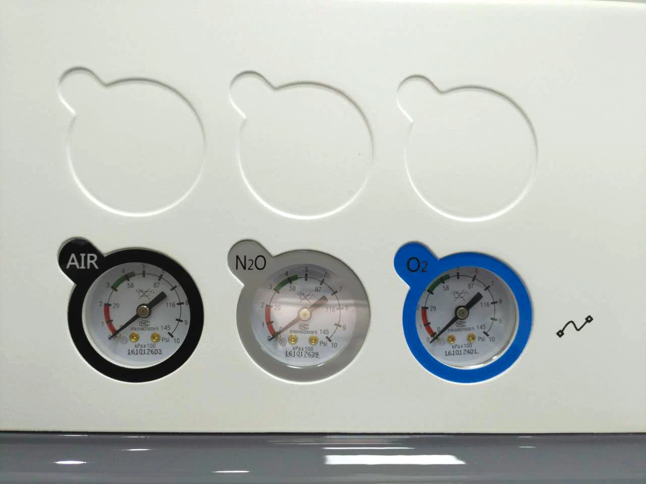 Superstar Anesthesia Machine with Ventilator and Vaporizers