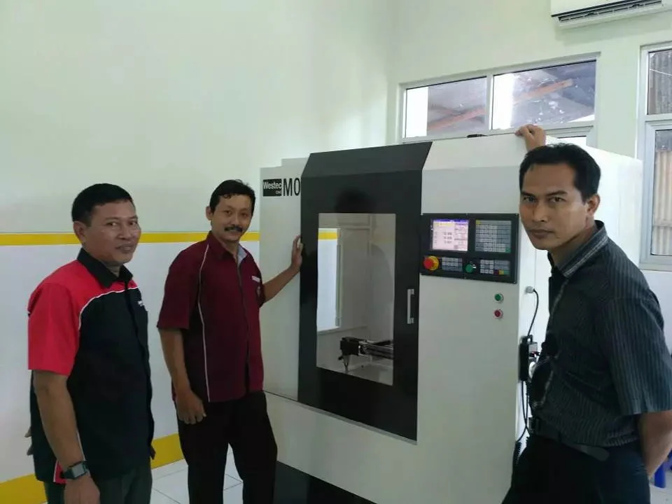 Szgh 3 Axis Large Screen CNC Controller Glass Scale with PLC&Atc Function for CNC Vertical Machining Center