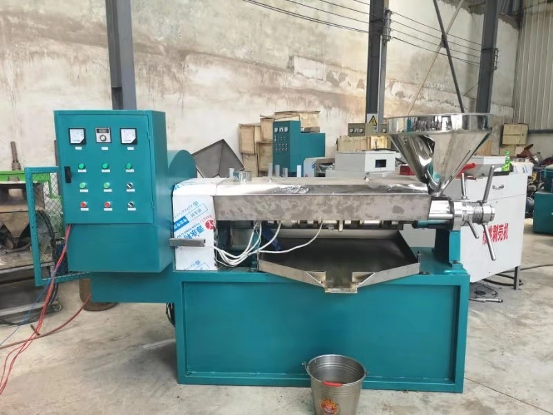 Palm Fruit Oil Making Machinery / Palm Oil Processing Equipment /Screw Oil Press