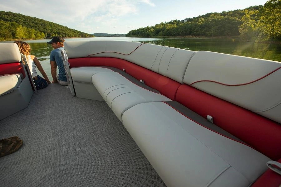 Personalizar el mejor modelo del valor de aluminio Pontoon Boat con escalera de piscina