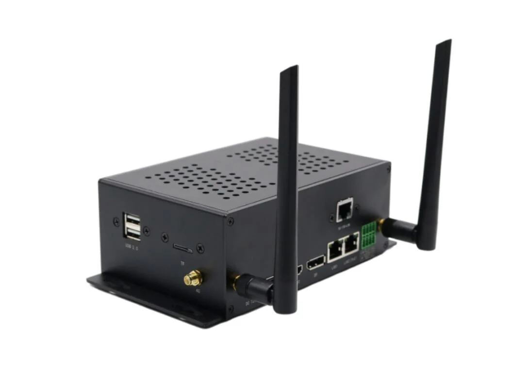 R58X-PRO мини-ПК RK3588 M2 Поддержка Pcie 10g Ethernet передней панели дисплея 16+128g