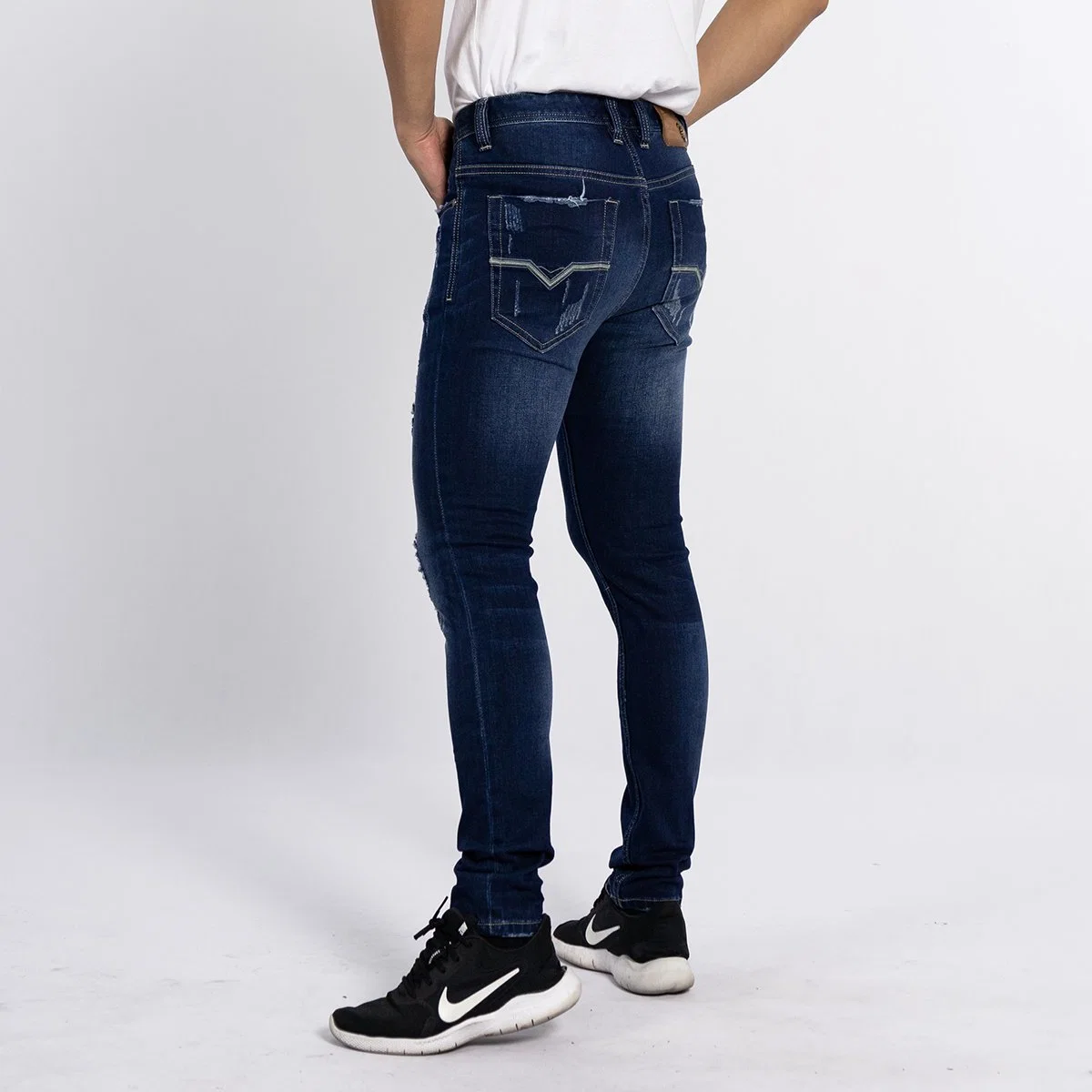 Custom Spring Dark Blue Rip Design Fashionable Regular Fit Men Jeans