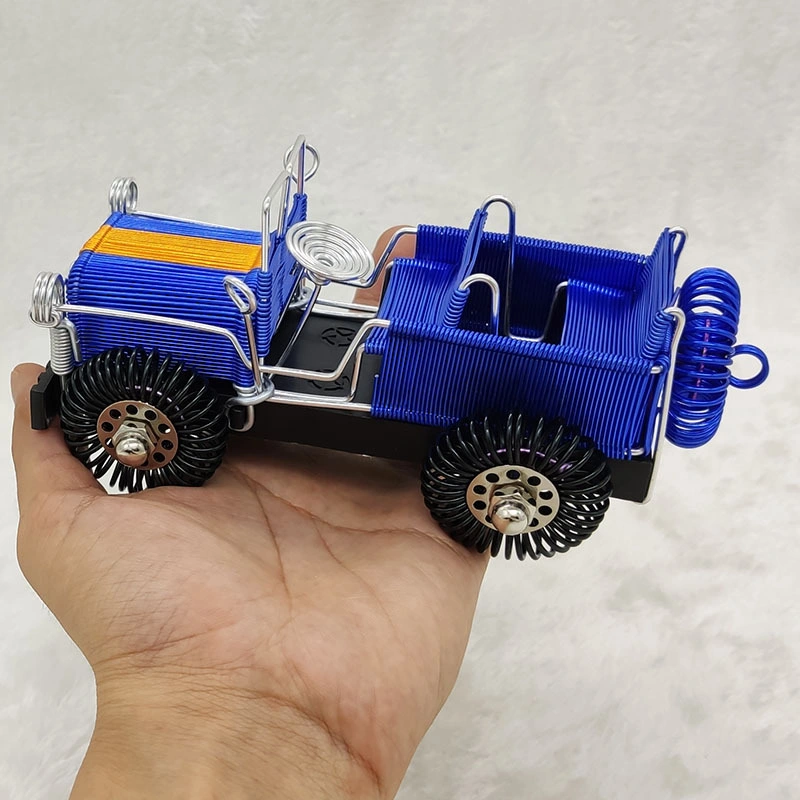 Fio de mão de tafetá Jeep Estátua ornamento Escultura Figuras Arte Crianças Decoração Carro de brinquedo