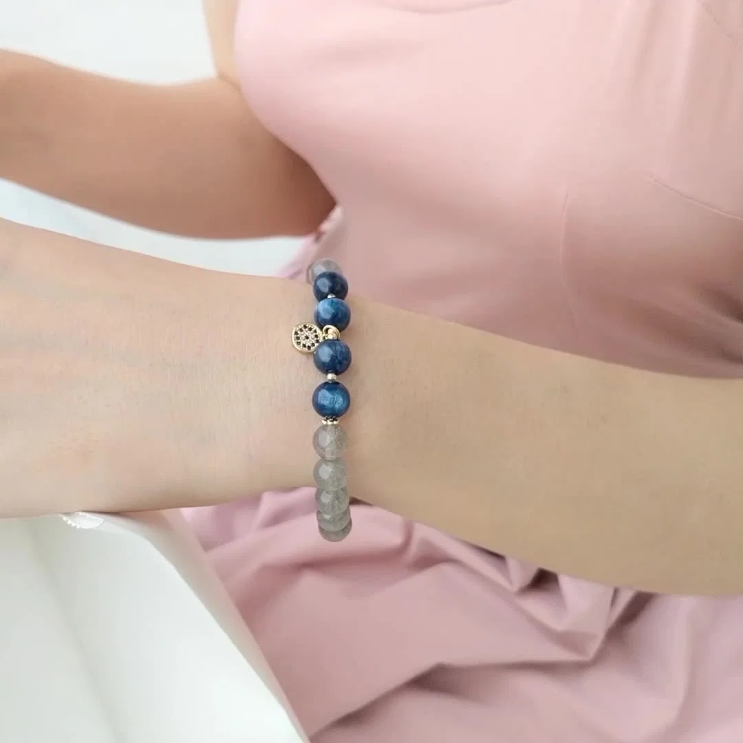 Mode Bijoux Bracelets en cristal naturel gris cristal bleu Moonstone Strand