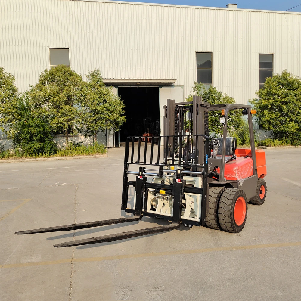 Dual Front Wheels 4t Diesel Forklift with 2m Long Forks