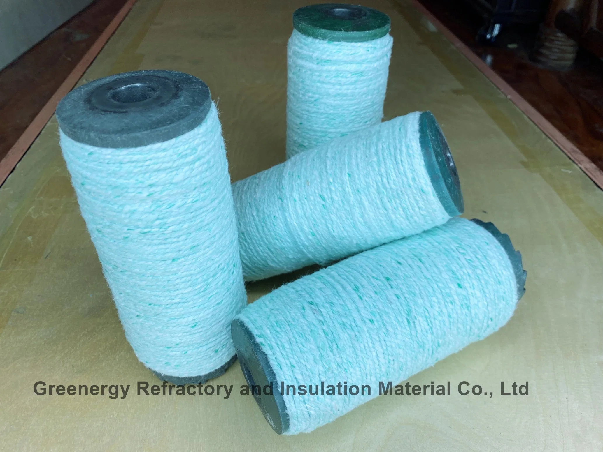 L'isolement des fils de fibres de céramique Greenergy ou Bio-Soluble fibre pour toutes sortes de produits en fibre de céramique bio fibre soluble de fils
