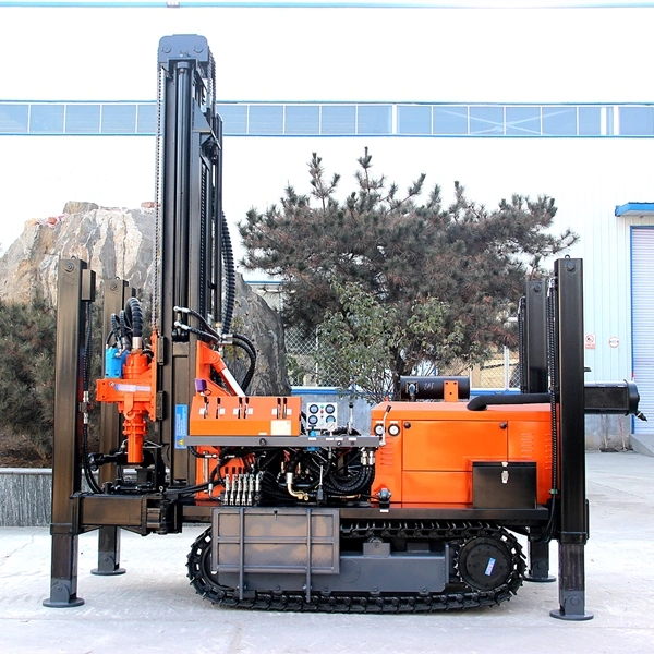 Crawler Mounted Pneumatic Water Well Drilling Rig / Water Well Drilling Machine