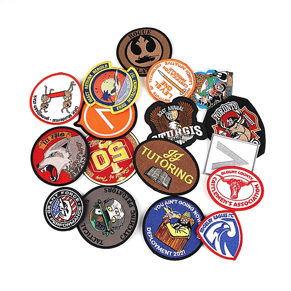 Low MOQ Self Adhesive Circle Woven Badges Heat Press Round Embroidered Patches