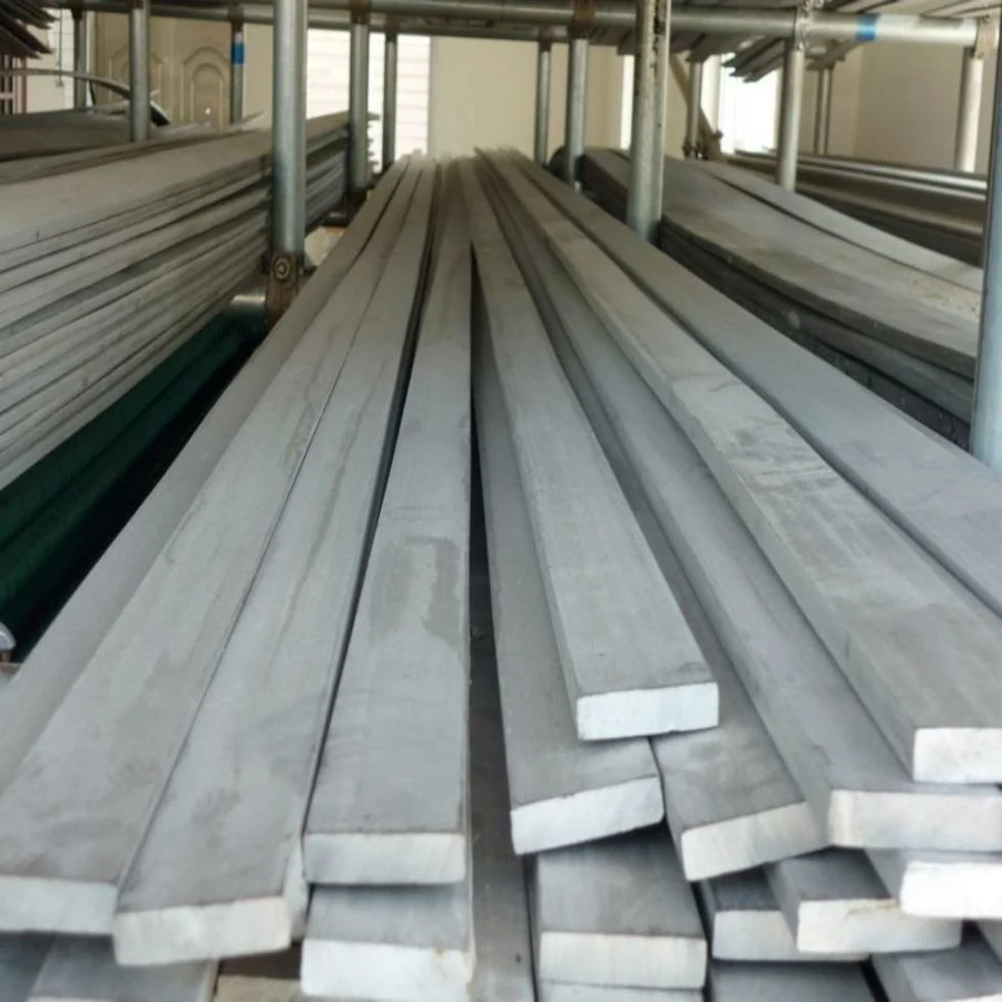 El material de construcción Q235 planos de acero inoxidable laminado en caliente de fabricación China