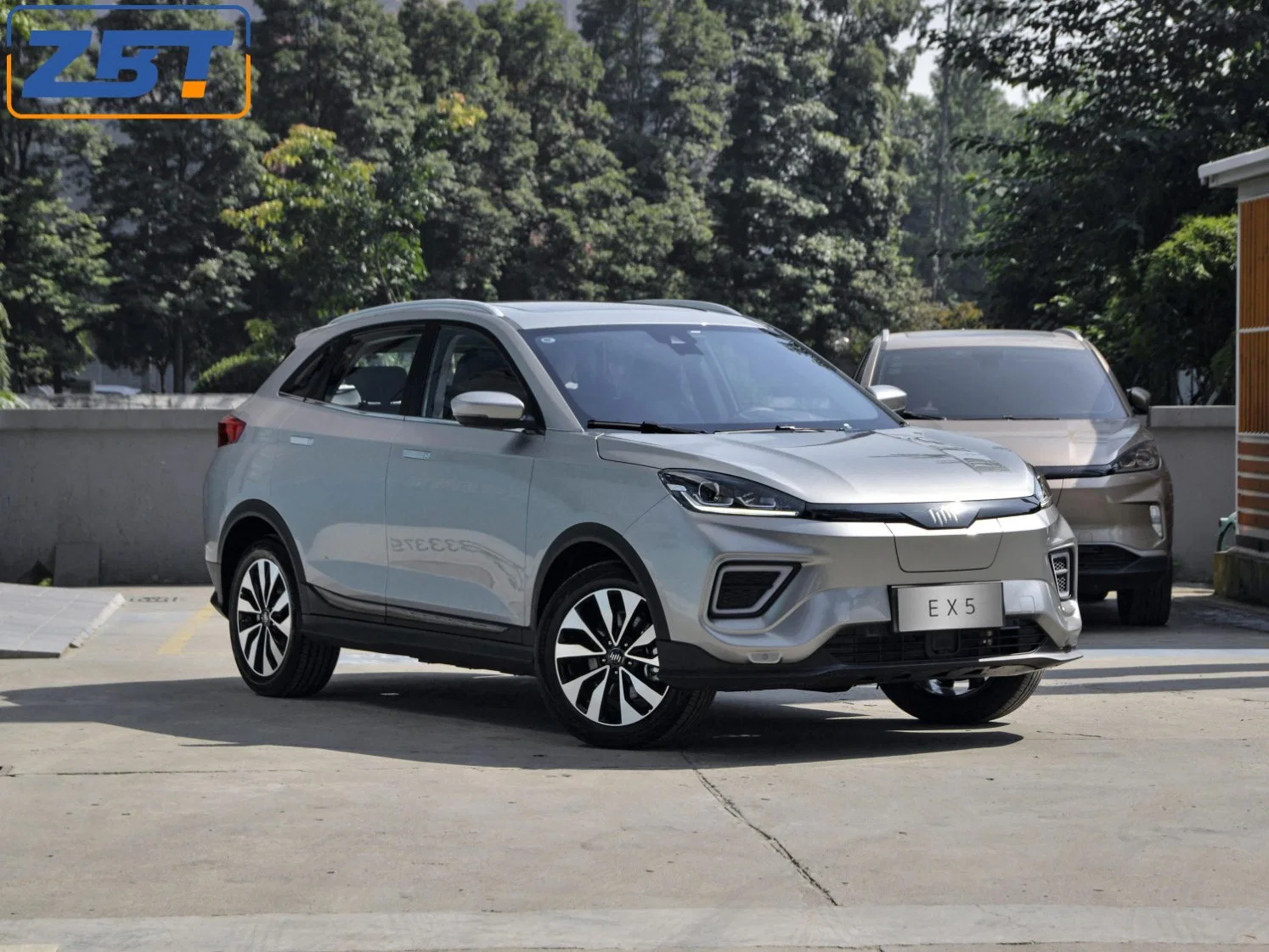 China Electric Cars Nedc 400km Long Range Wm Ex5 EV Car 4X2 2WD Mini SUV Super Smart Coupe Autos with Panoramic Skylight