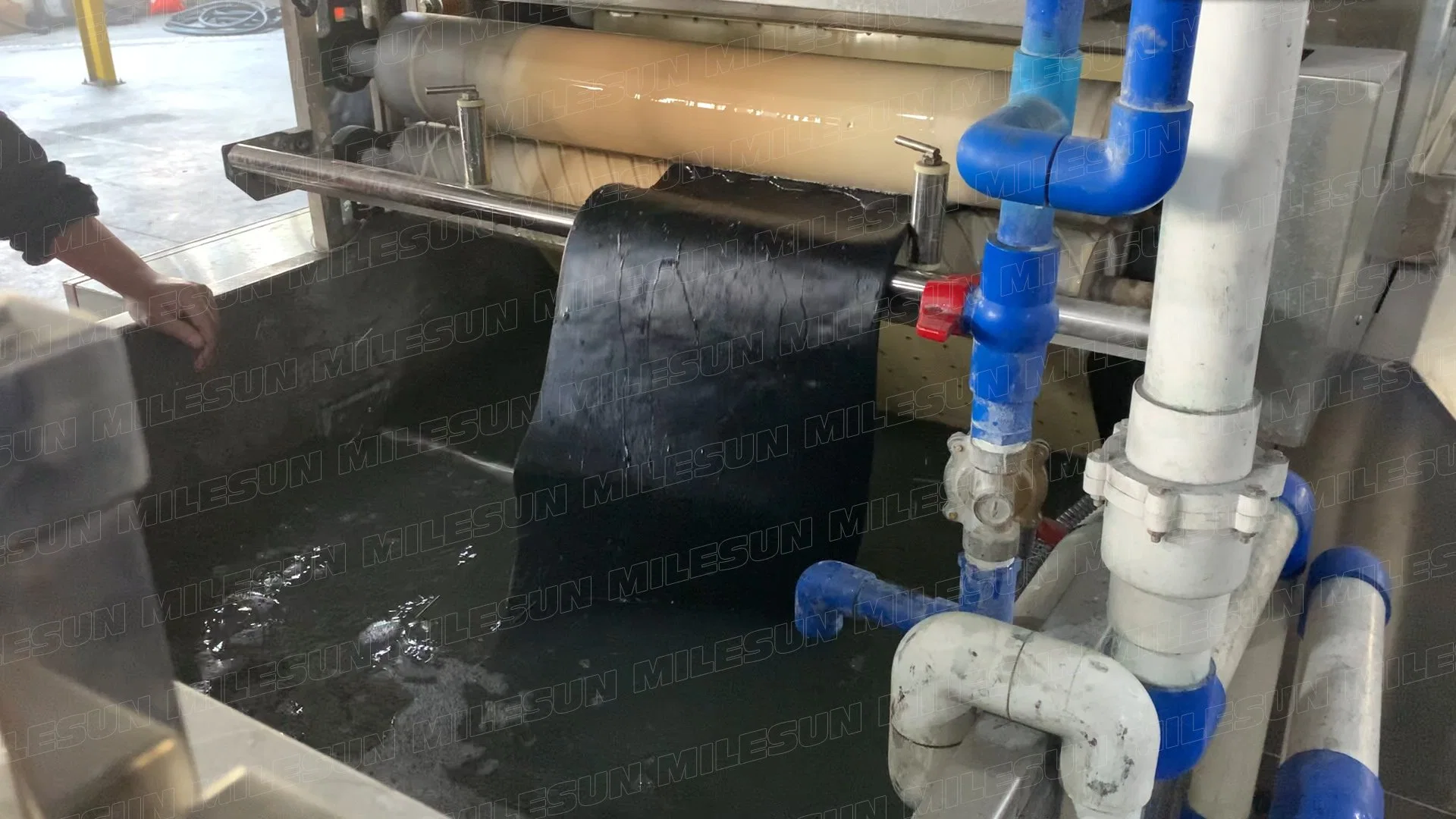 Black Natural Rubber Compound NBR Not Vulcanized Rubber Mixing