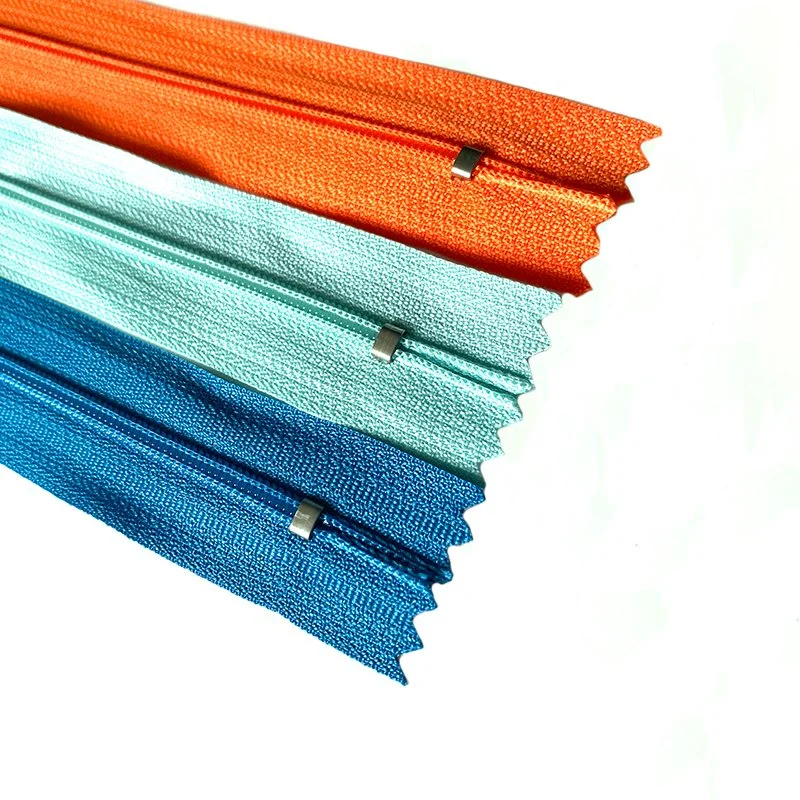 Wholesale/Supplier Popular 3# Nylon Invisible Zipper Colorful Lace Fabric Tape Apparel Zippers Stock for Garments