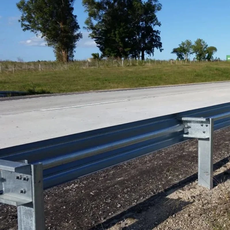 Roadway Traffic Safe Road Defenses Corrugated W Beam Highway Guard Rail