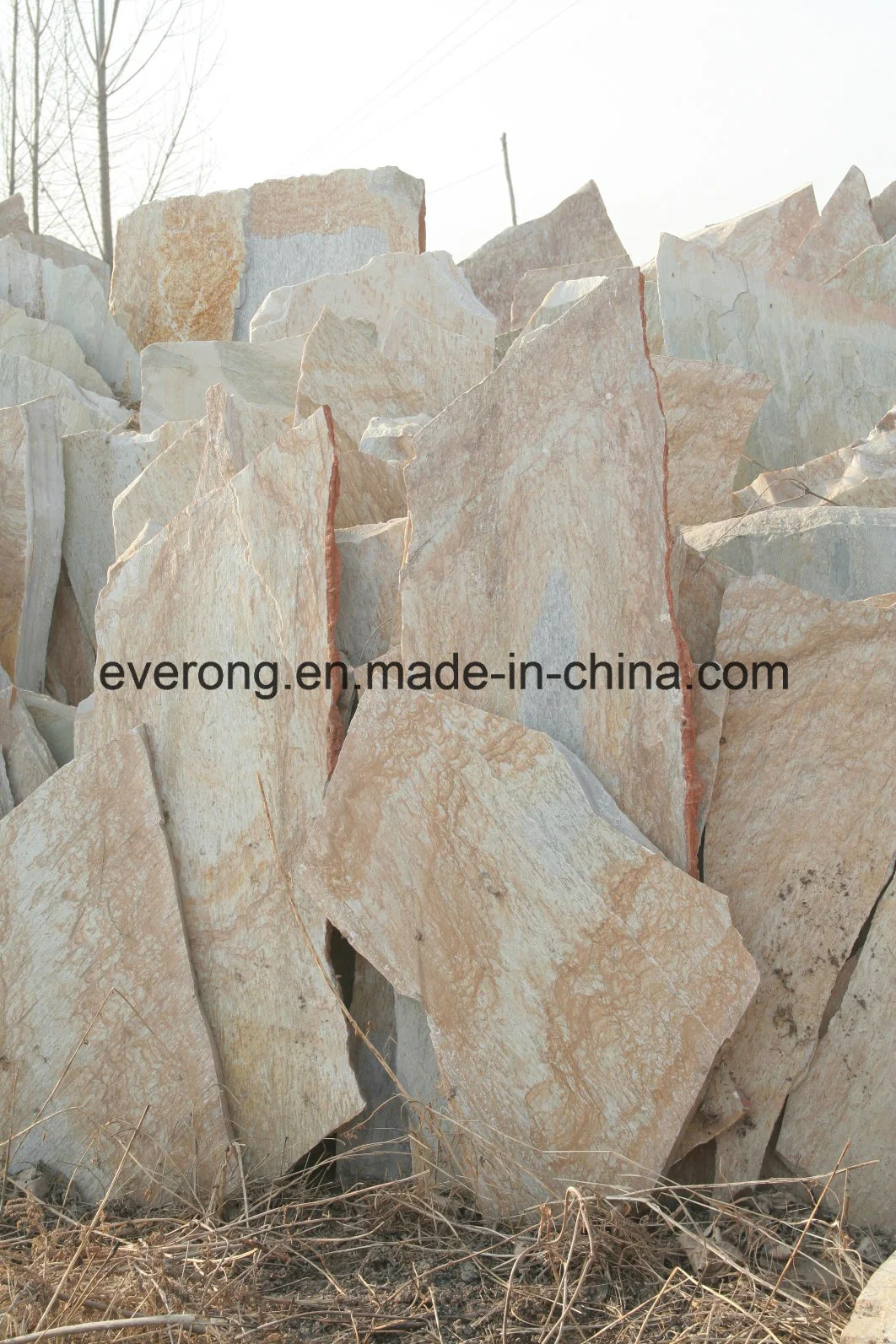 Cheap Yellow Rusty Irregular Random Shape Natural Stone Raw Slate Tile