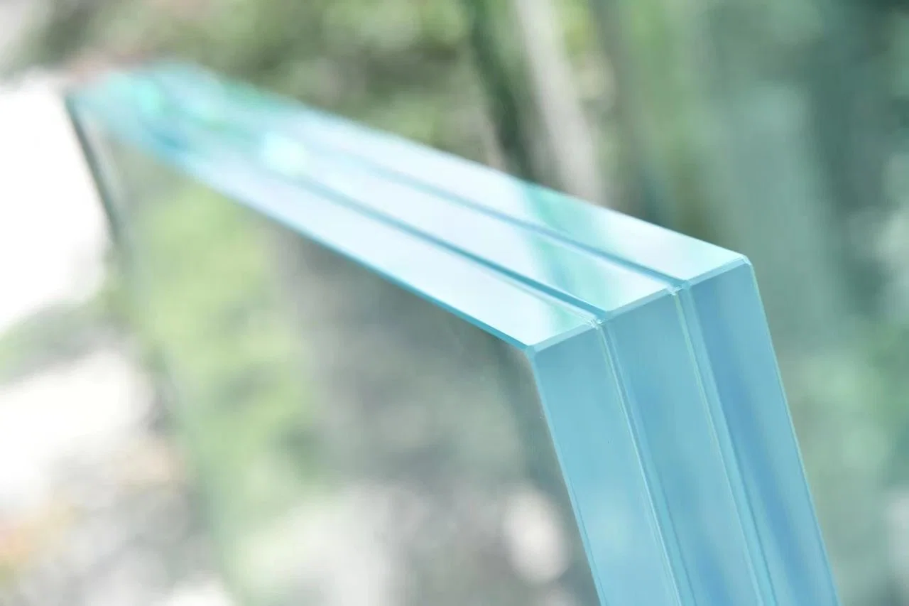 Best-Selling 6-80mm Laminated Glass/ PVB Laminated Glass/ Safety Glass with High Quality