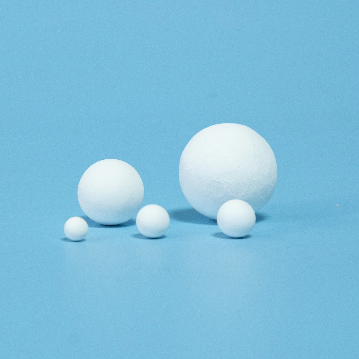 Kundenspezifischer Langlebiger Catalyst Support Aluminiumoxid Zirconia Mühle Mahlmedium Ball